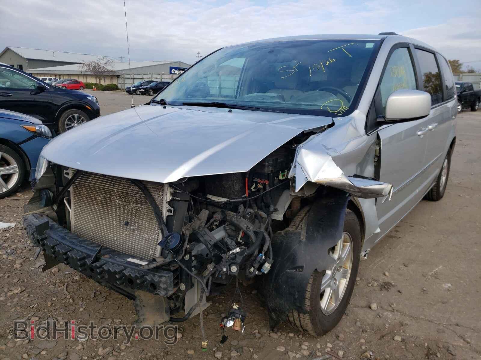2011 CHRYSLER MINIVAN - VIN: 2A4RR5DG1BR799128 - Photo 2
