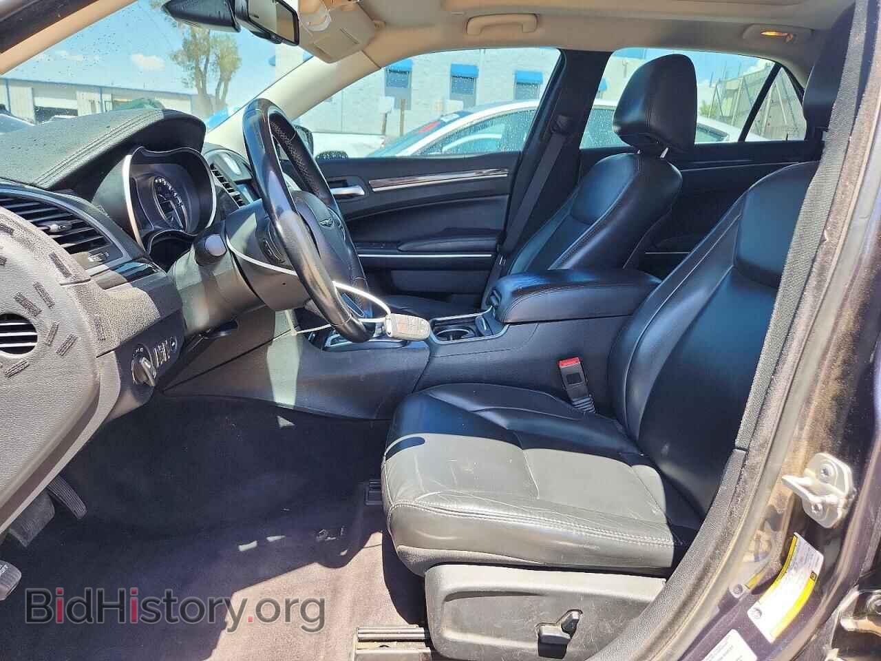 2017 CHRYSLER 300 - VIN: 2C3CCAAG0HH646897 - Photo 7
