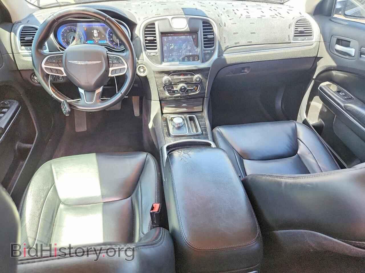 2017 CHRYSLER 300 - VIN: 2C3CCAAG0HH646897 - Photo 8
