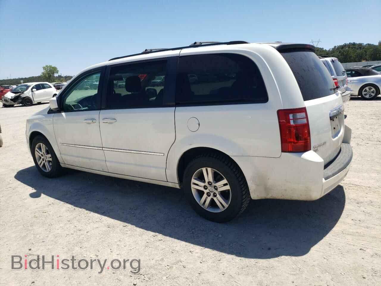 2010 DODGE CARAVAN - VIN: 2D4RN6DX8AR447771 - Photo 2