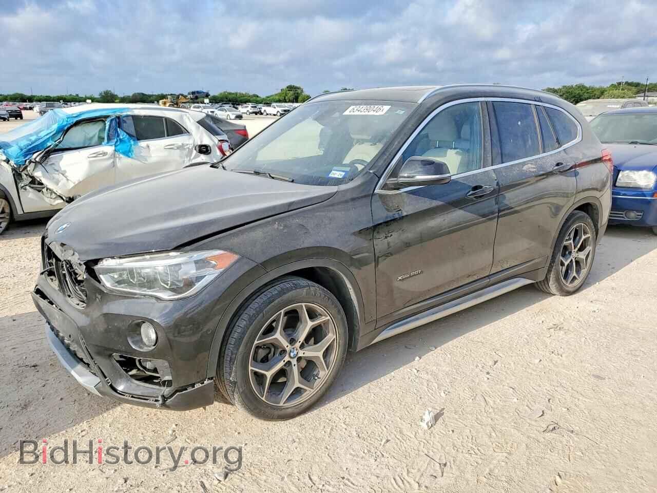 Фотография WBXHT3C3XH5F85076 - BMW X1 2017