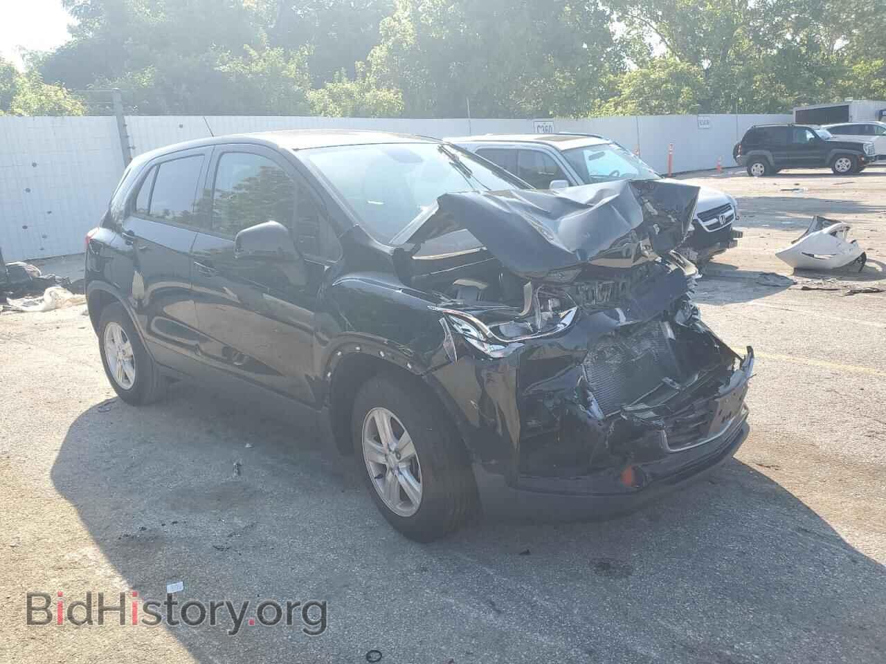 2019 CHEVROLET TRAX - VIN: 3GNCJKSB3KL266064 - Фото 4