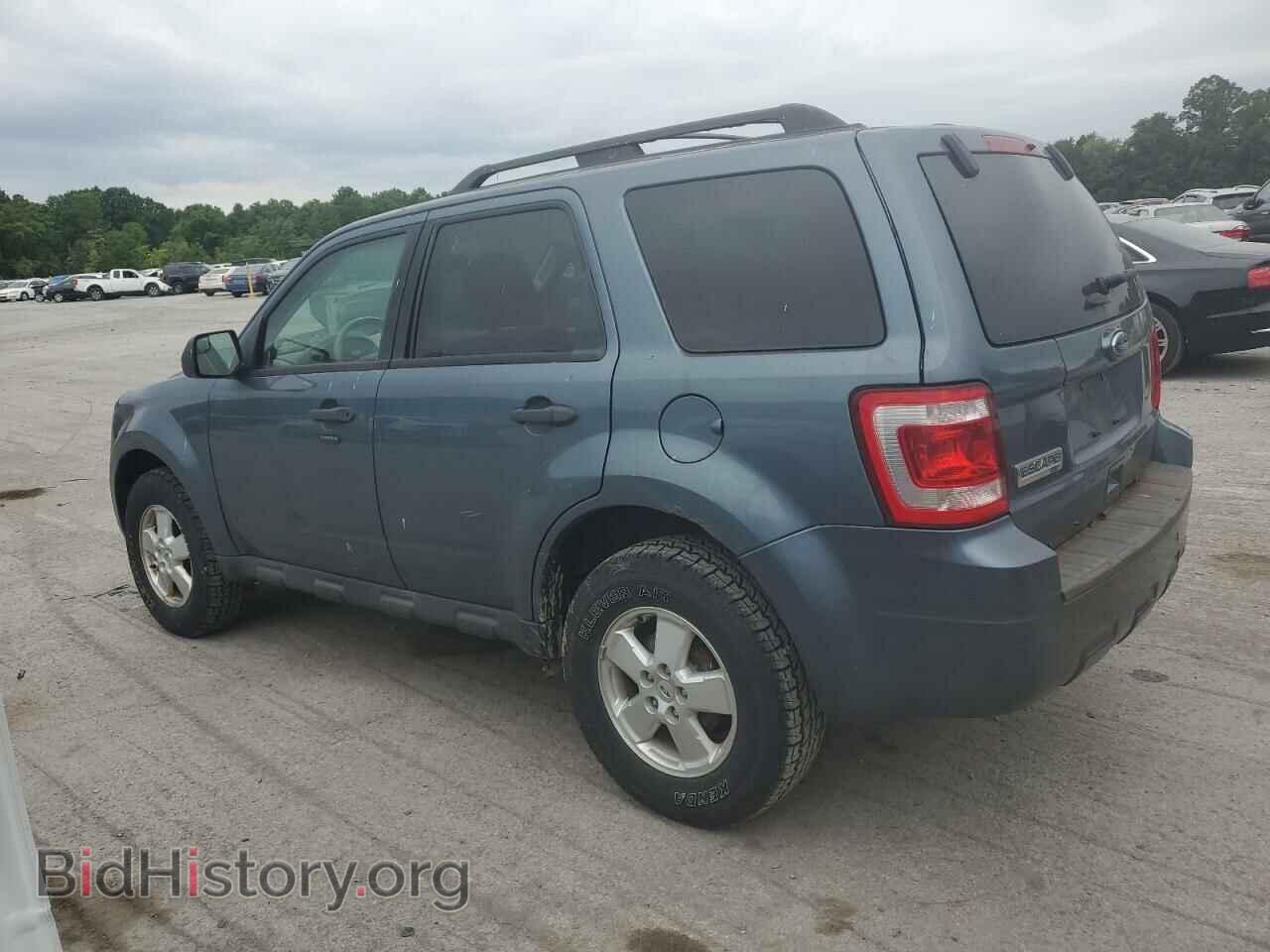 2011 FORD ESCAPE - VIN: 1FMCU0D78BKC25701 - Фото 2