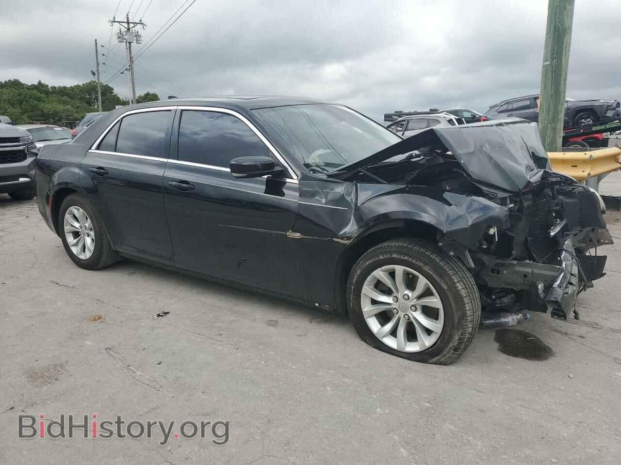 2016 CHRYSLER 300 - VIN: 2C3CCAAGXGH111381 - Фото 4