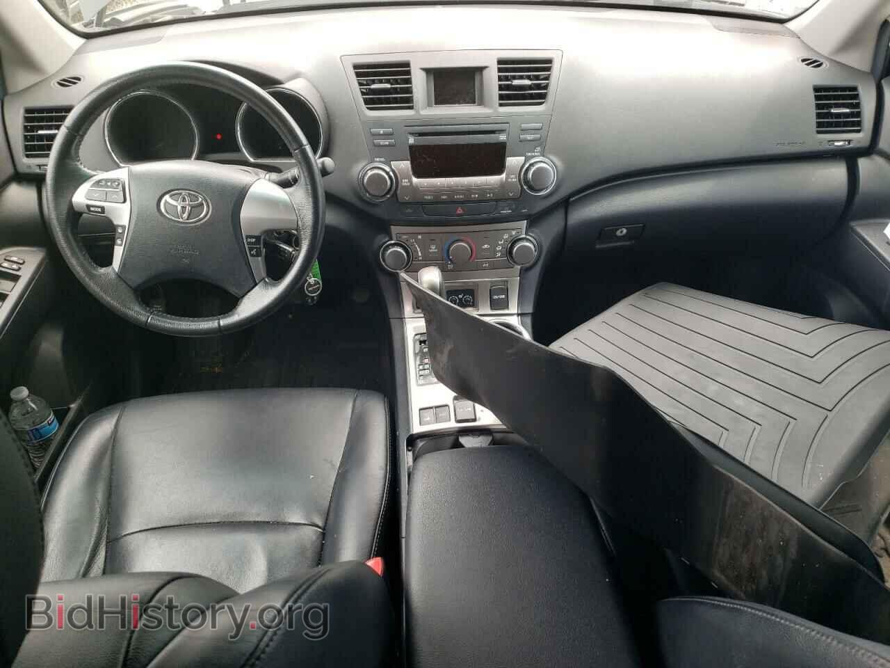 2012 TOYOTA HIGHLANDER - VIN: 5TDBK3EH2CS117552 - Фото 8
