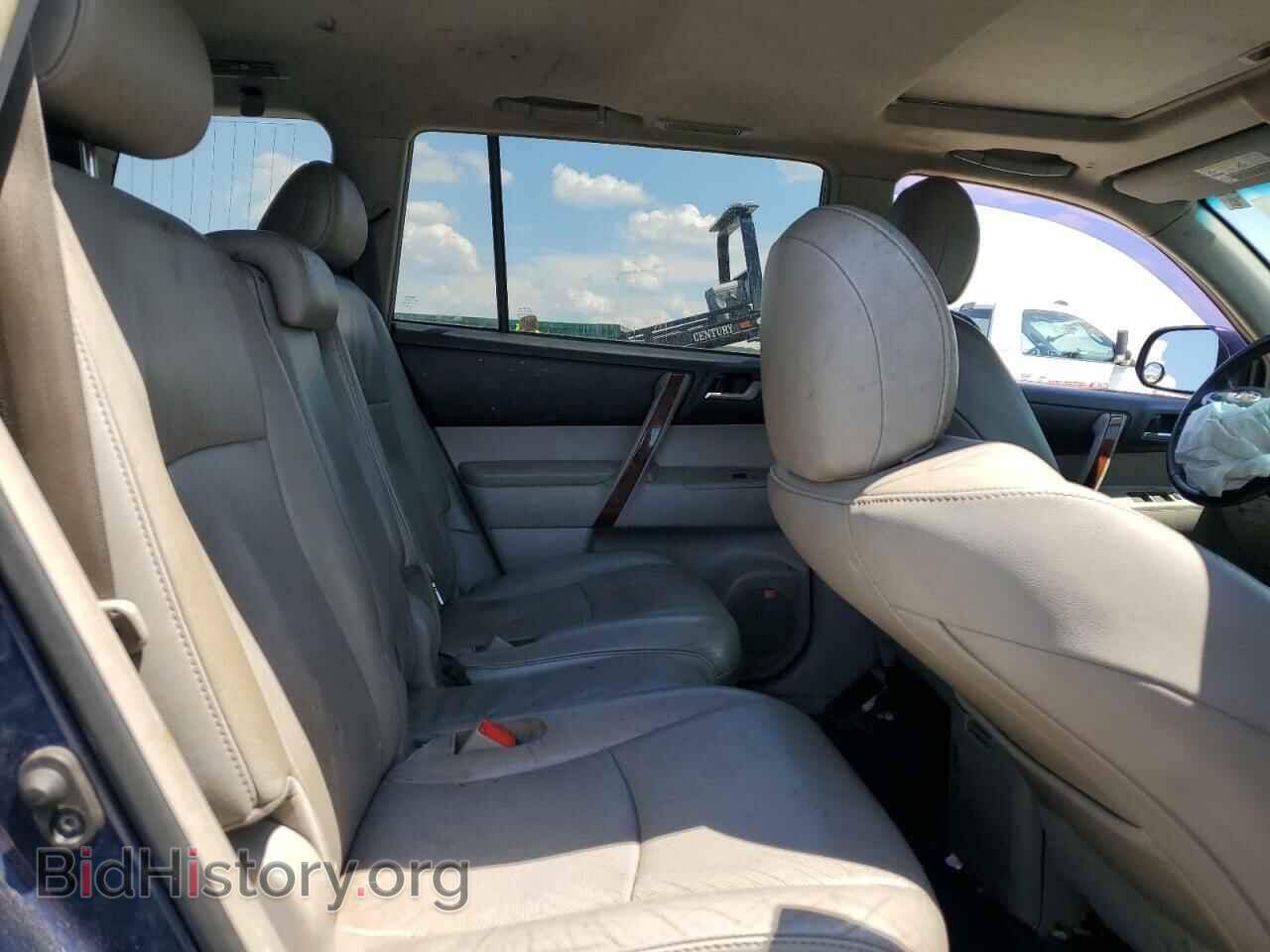 2011 TOYOTA HIGHLANDER - VIN: 5TDDK3EH3BS066103 - Фото 11