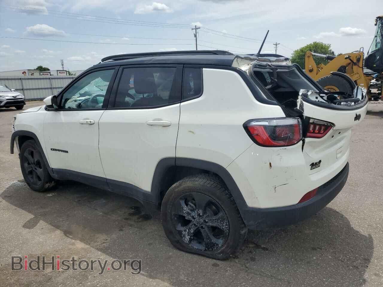 2018 JEEP COMPASS - VIN: 3C4NJDBB4JT453115 - Фото 2