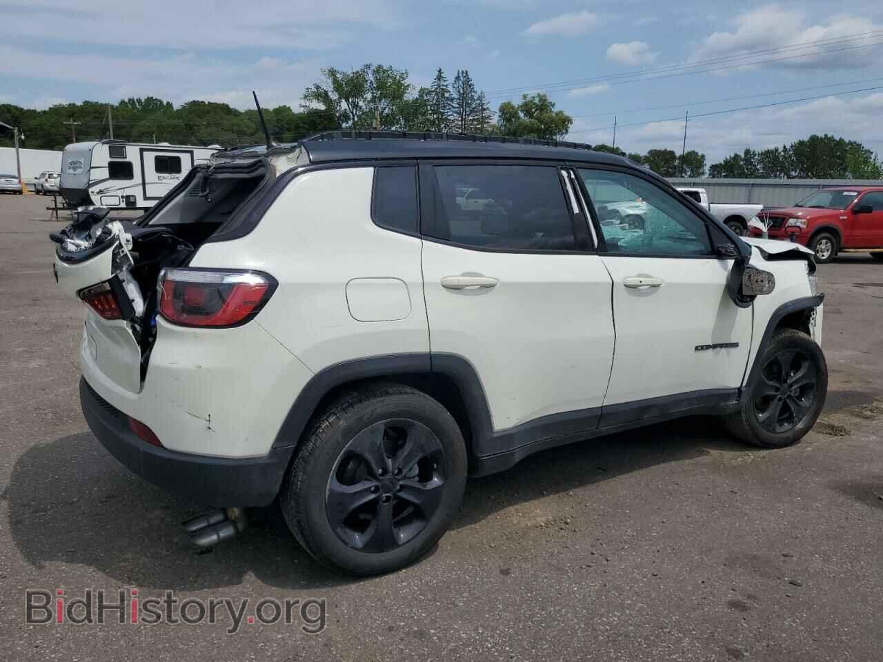 2018 JEEP COMPASS - VIN: 3C4NJDBB4JT453115 - Фото 3
