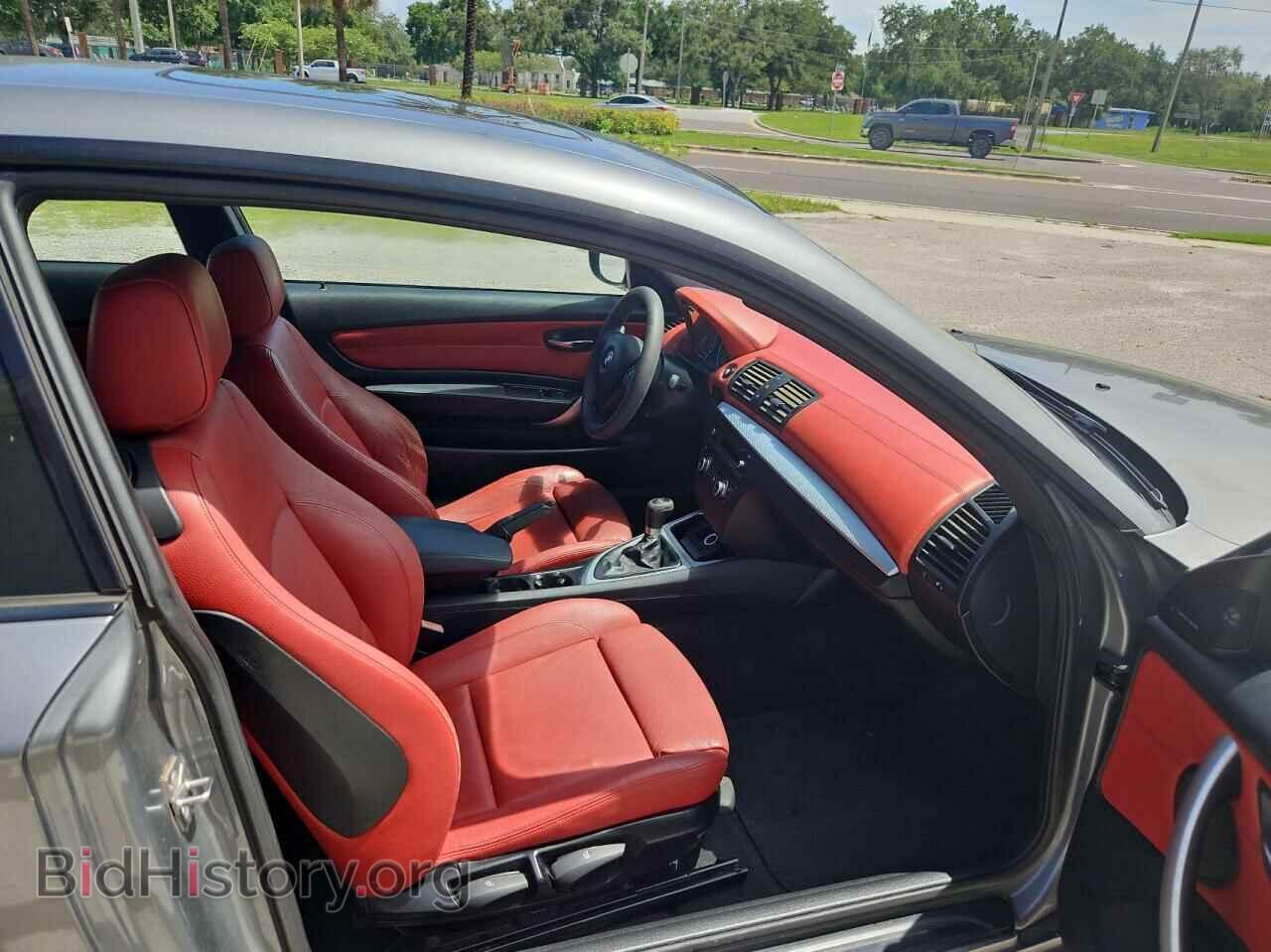 2011 BMW 1 SERIES - VIN: WBAUC9C59BVM10514 - Фото 5