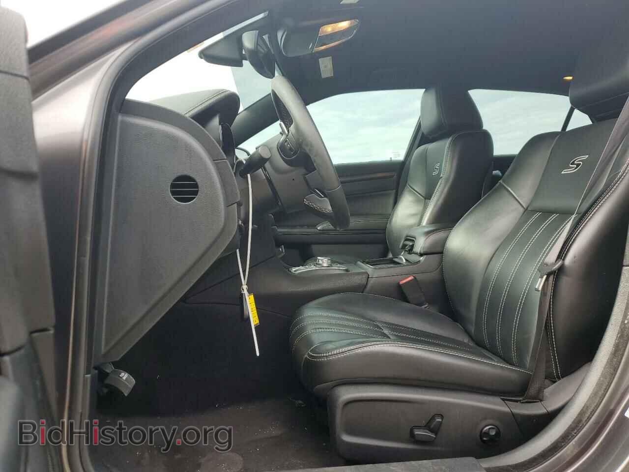2016 CHRYSLER 300 - VIN: 2C3CCABG2GH351765 - Фото 7