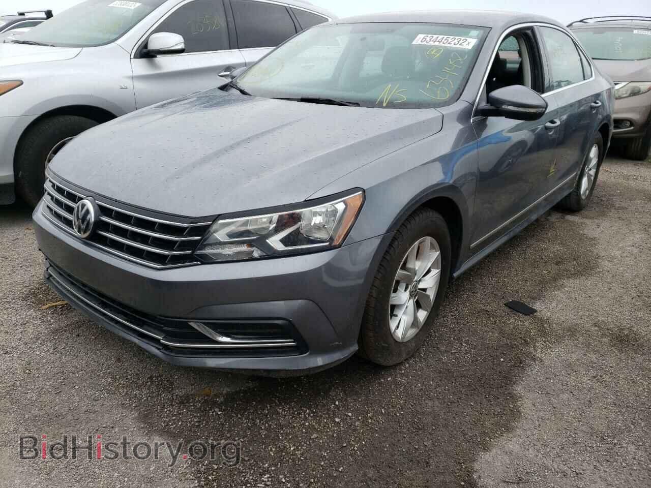 2017 VOLKSWAGEN PASSAT - VIN: 1VWAT7A32HC047003 - Фото 2