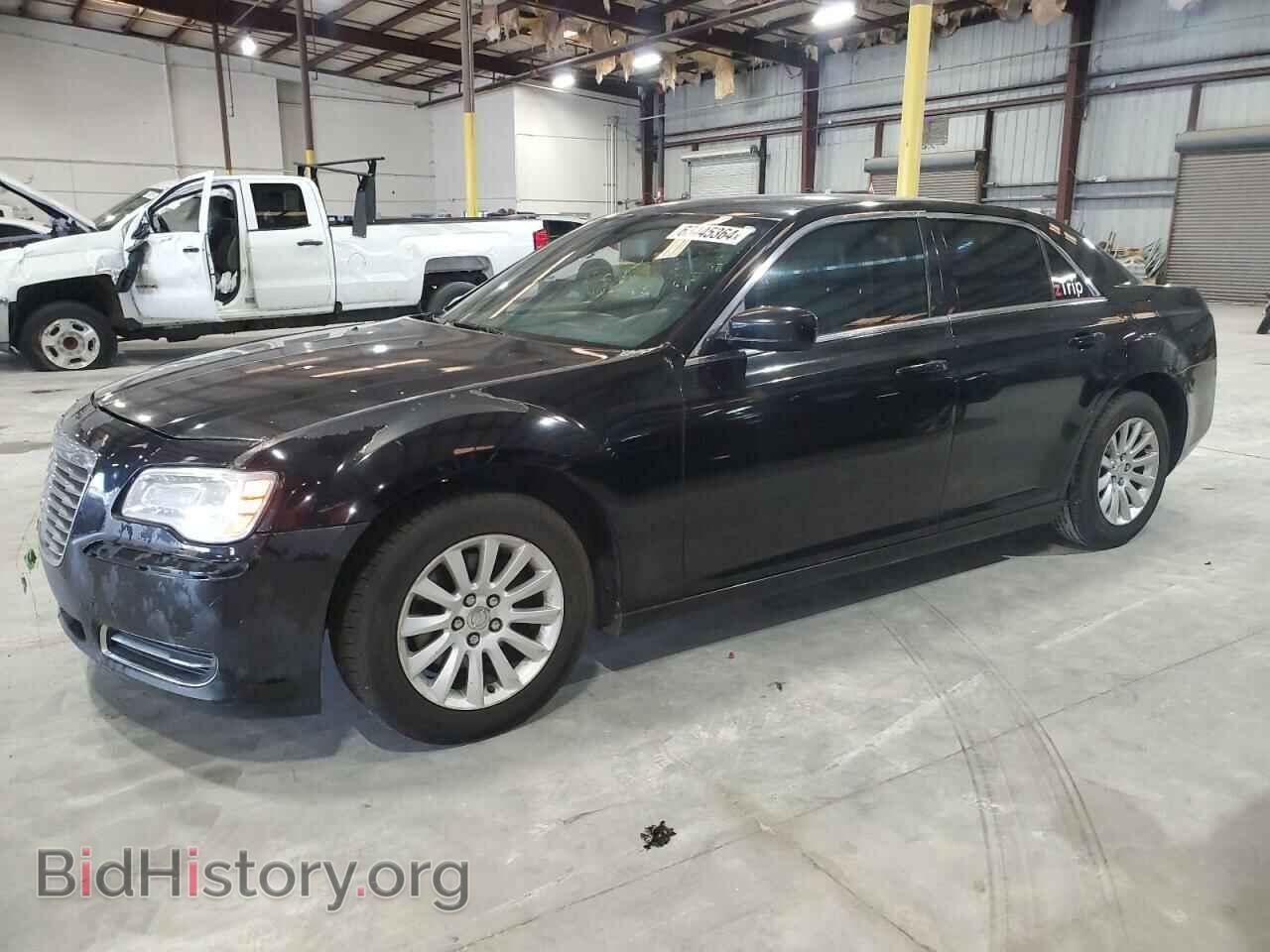 Фотография 2C3CCAAG4EH132563 - CHRYSLER 300 2014