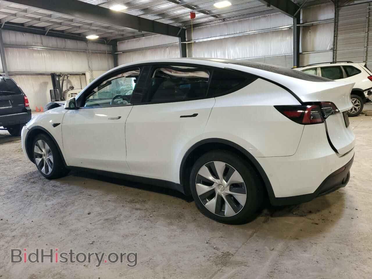 2022 TESLA MODEL Y - VIN: 7SAYGDEE5NF322879 - Photo 2