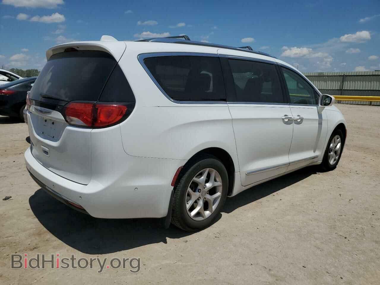 2017 CHRYSLER PACIFICA - VIN: 2C4RC1EG5HR846362 - Фото 3