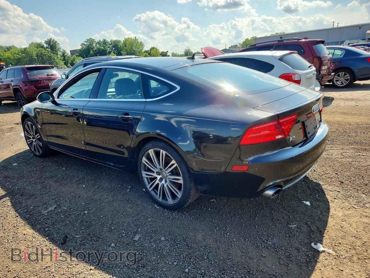2013 AUDI A7 - VIN: WAUYGAFC4DN076820 - Фото 2