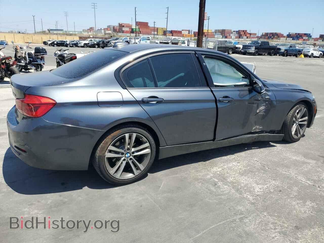 2016 BMW 3 SERIES - VIN: WBA8E9G50GNU30227 - Фото 3
