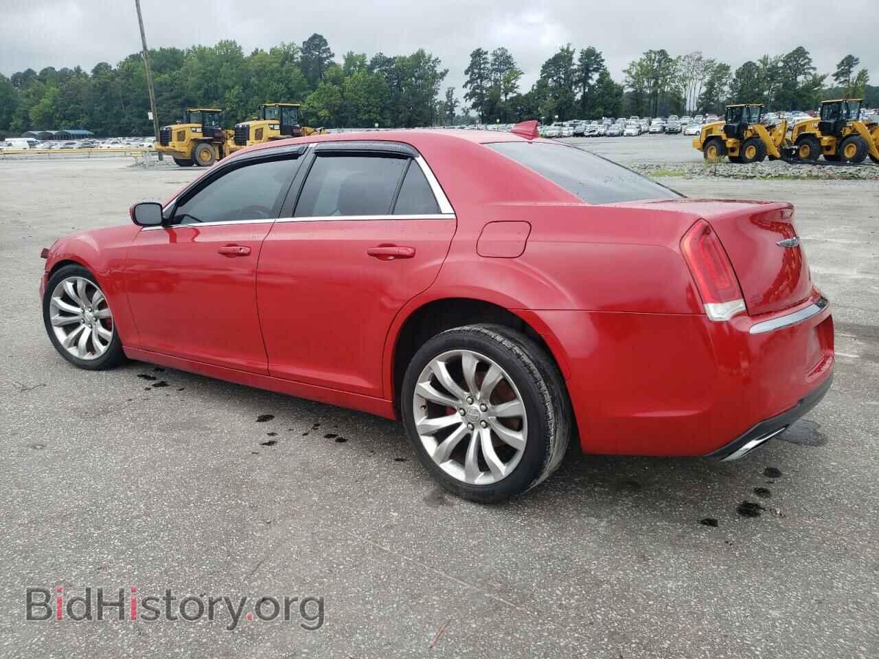 2017 CHRYSLER 300 - VIN: 2C3CCAAG0HH646799 - Фото 2