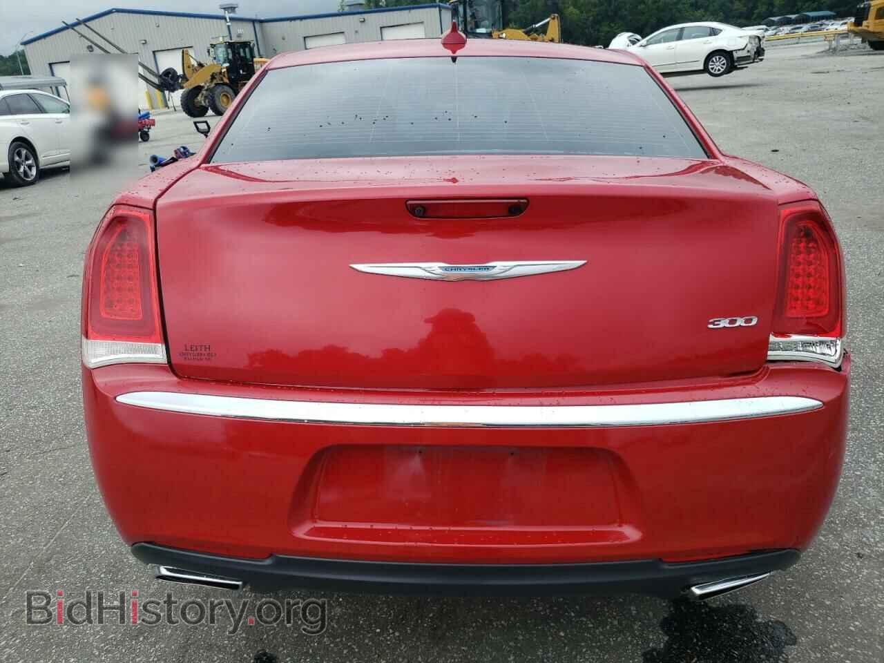 2017 CHRYSLER 300 - VIN: 2C3CCAAG0HH646799 - Фото 6