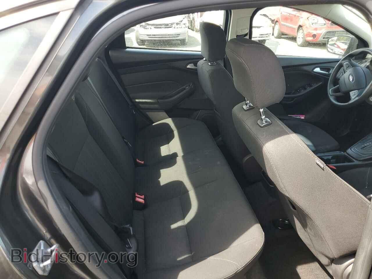 2016 FORD FOCUS - VIN: 1FADP3F23GL406022 - Photo 10