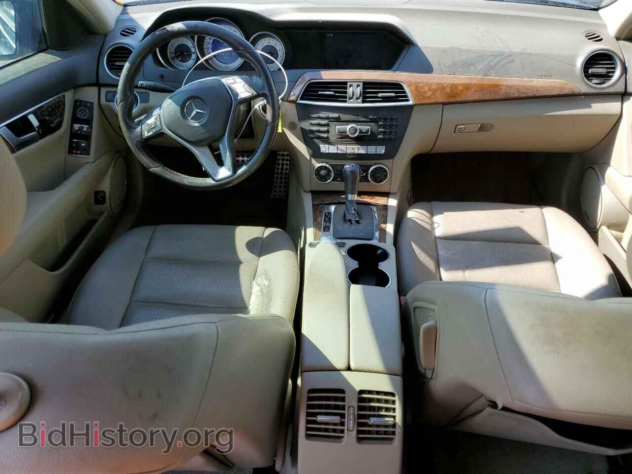 2012 MERCEDES-BENZ C-CLASS - VIN: WDDGF4HBXCA640330 - Фото 8