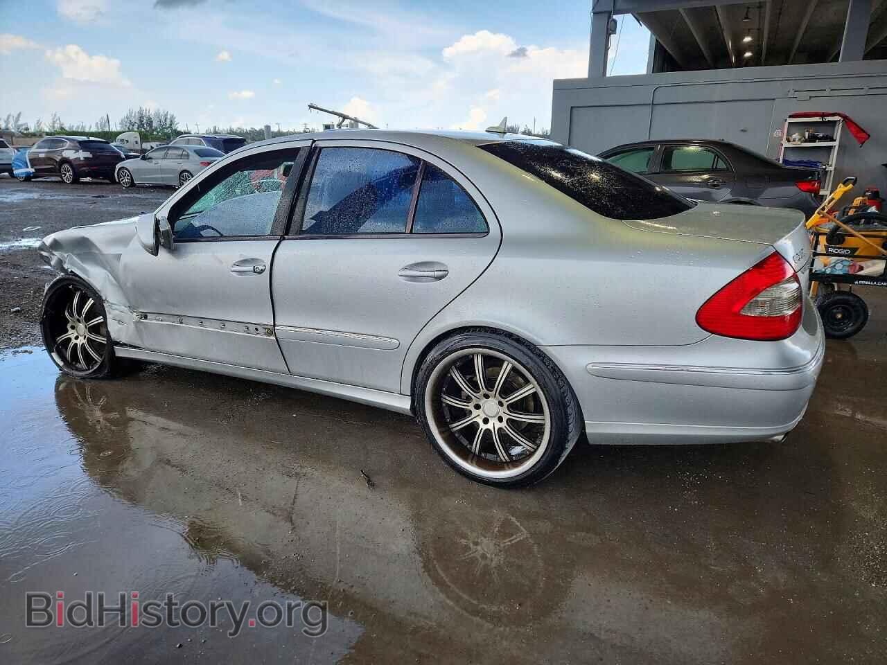 2007 MERCEDES-BENZ E-CLASS - VIN: WDBUF56X07A989941 - Фото 2