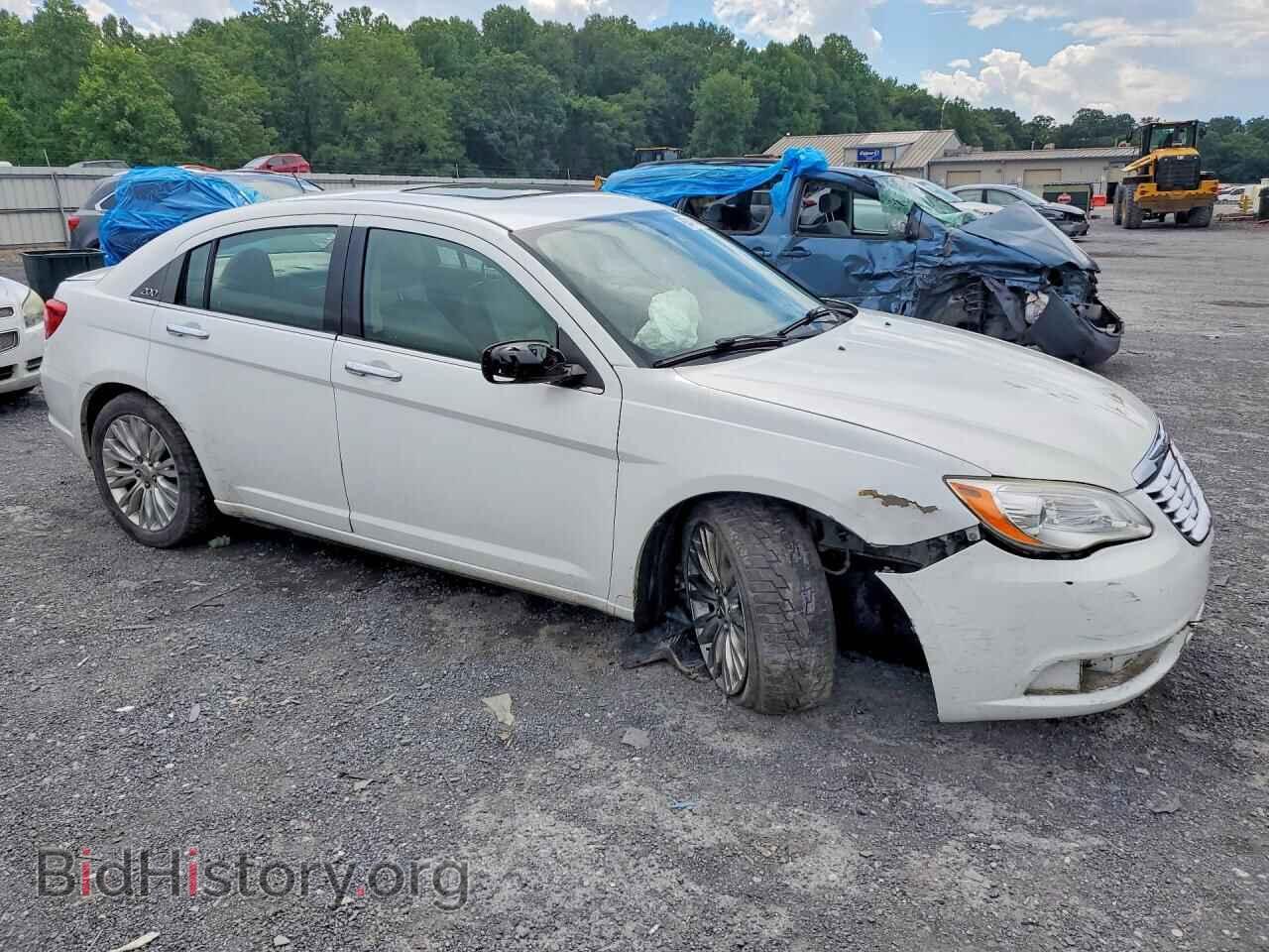 2012 CHRYSLER 200 - VIN: 1C3CCBCG8CN115627 - Photo 4