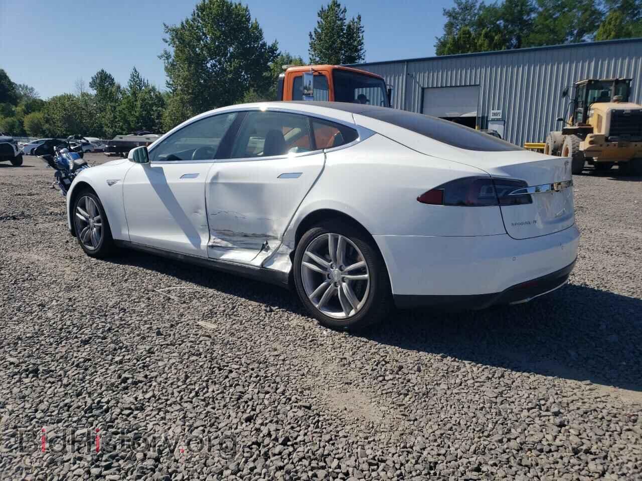 2013 TESLA MODEL S - VIN: 5YJSA1CN2DFP23181 - Photo 2