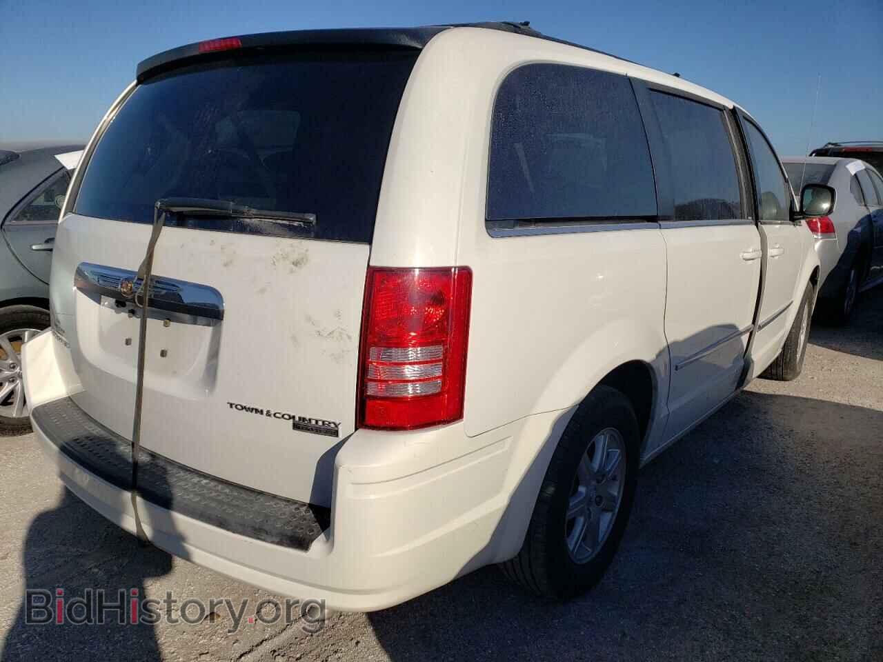 2010 CHRYSLER MINIVAN - VIN: 2A4RR5D10AR110612 - Фото 4