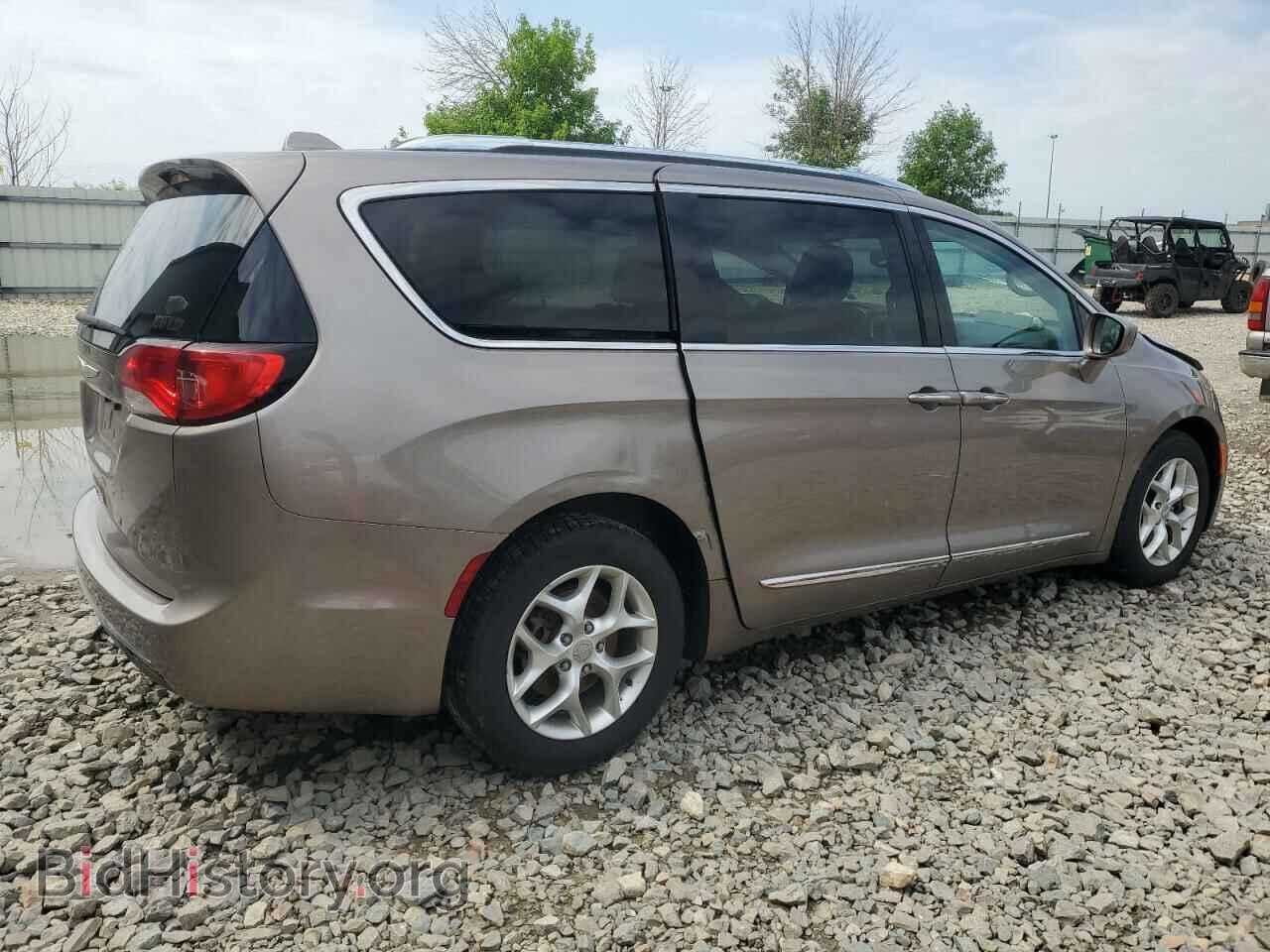 2017 CHRYSLER PACIFICA - VIN: 2C4RC1EG9HR788577 - Photo 3