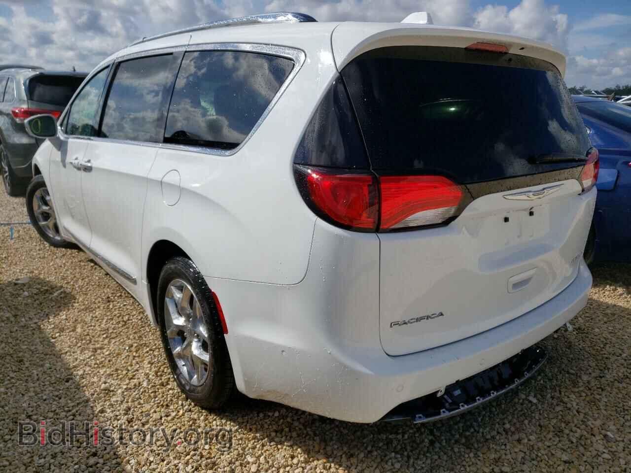 2017 CHRYSLER PACIFICA - VIN: 2C4RC1GG8HR642054 - Фото 3