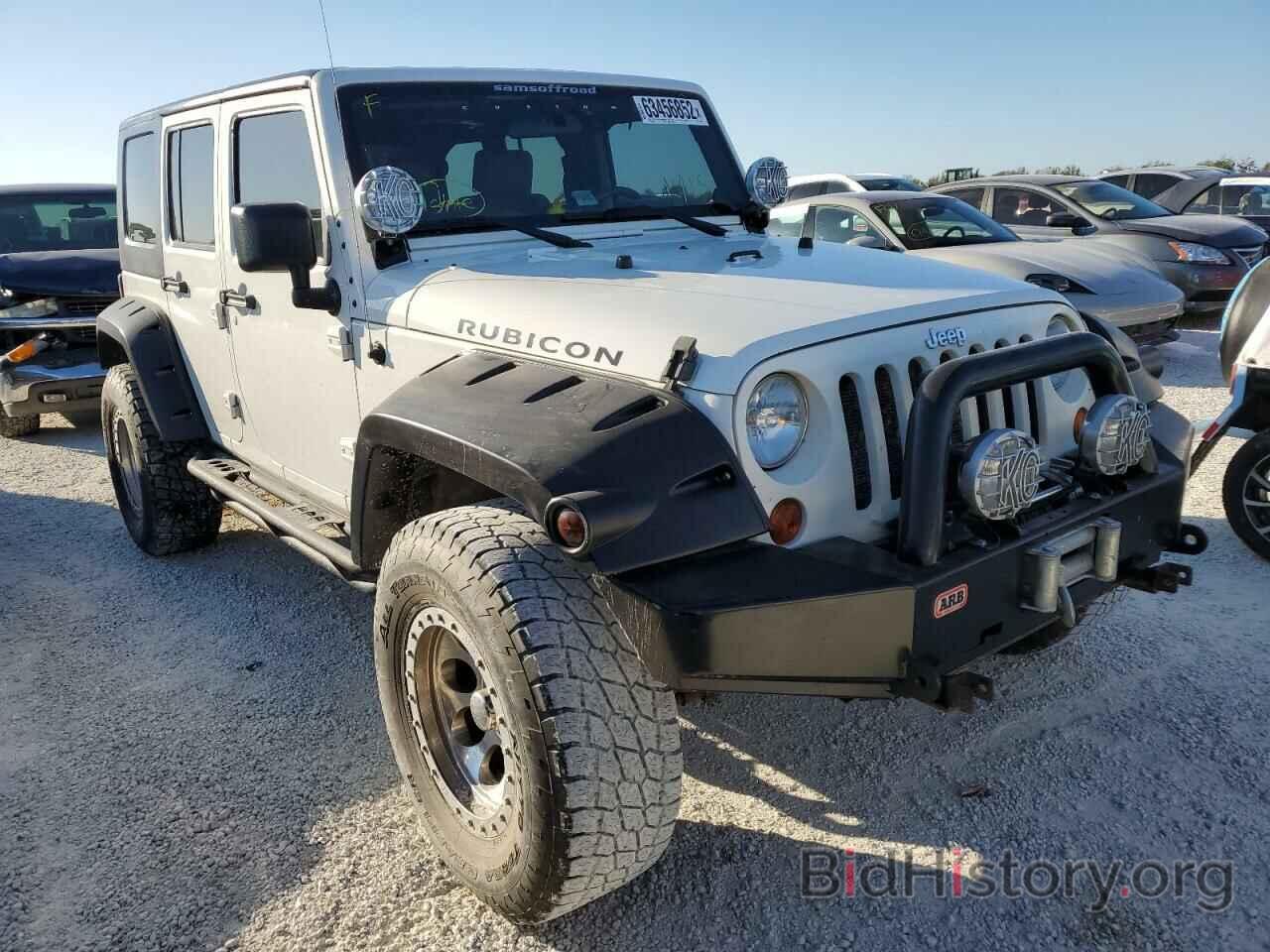 Photo 1J4GA69148L631008 - JEEP WRANGLER 2008