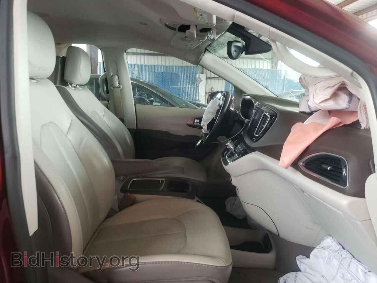 2017 CHRYSLER PACIFICA - VIN: 2C4RC1EG4HR542598 - Photo 5