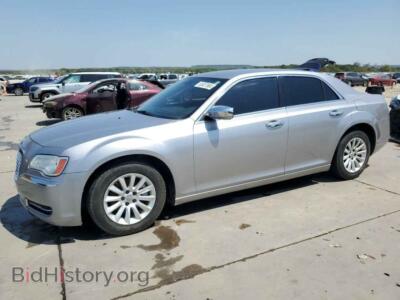 2014 Chrysler 300, серебристый — VIN 2C3CCAAG2EH288570, Copart