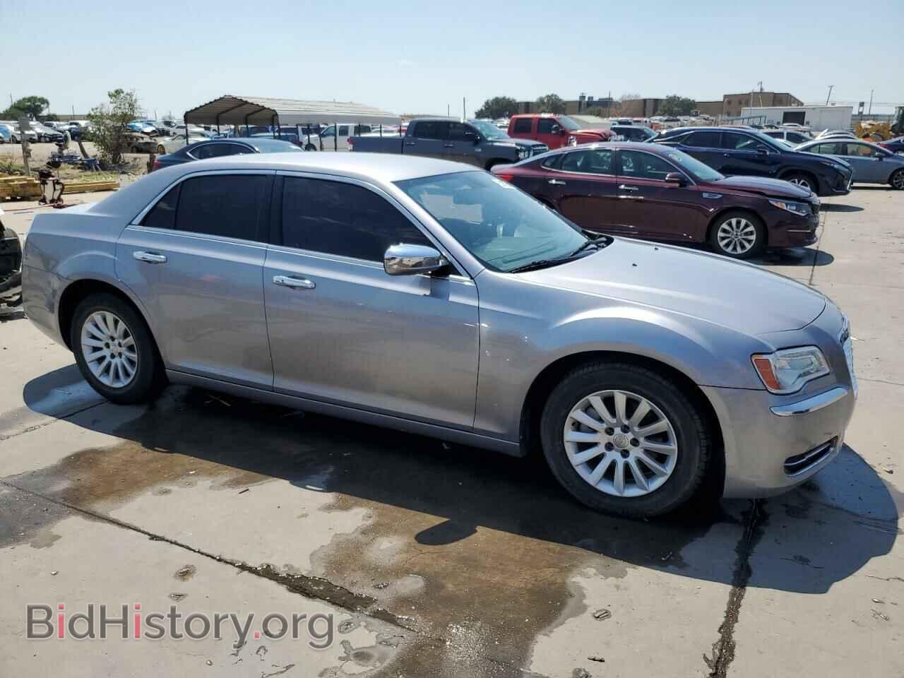 2014 CHRYSLER 300 - VIN: 2C3CCAAG2EH288570 - Фото 4