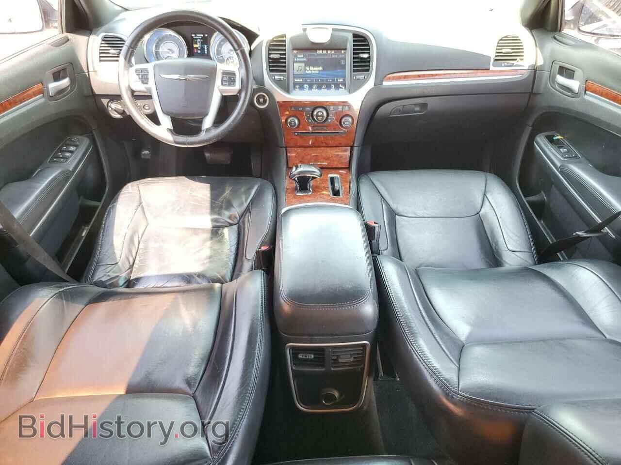2014 CHRYSLER 300 - VIN: 2C3CCAAG2EH288570 - Фото 8