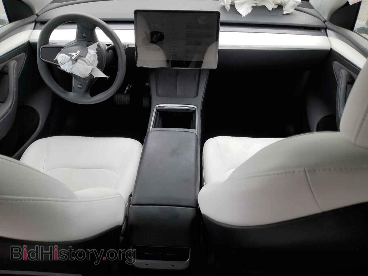 2024 TESLA MODEL Y - VIN: 7SAYGDED7RF120011 - Фото 8