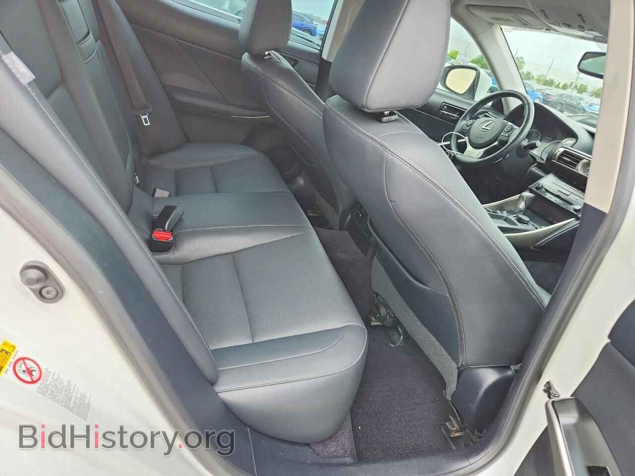2014 LEXUS IS - VIN: JTHBF1D28E5027920 - Photo 10