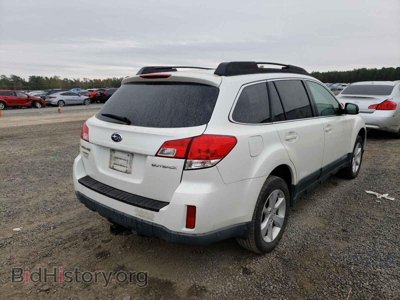 2013 SUBARU OUTBACK - VIN: 4S4BRCCC2D3206295 - Photo 4