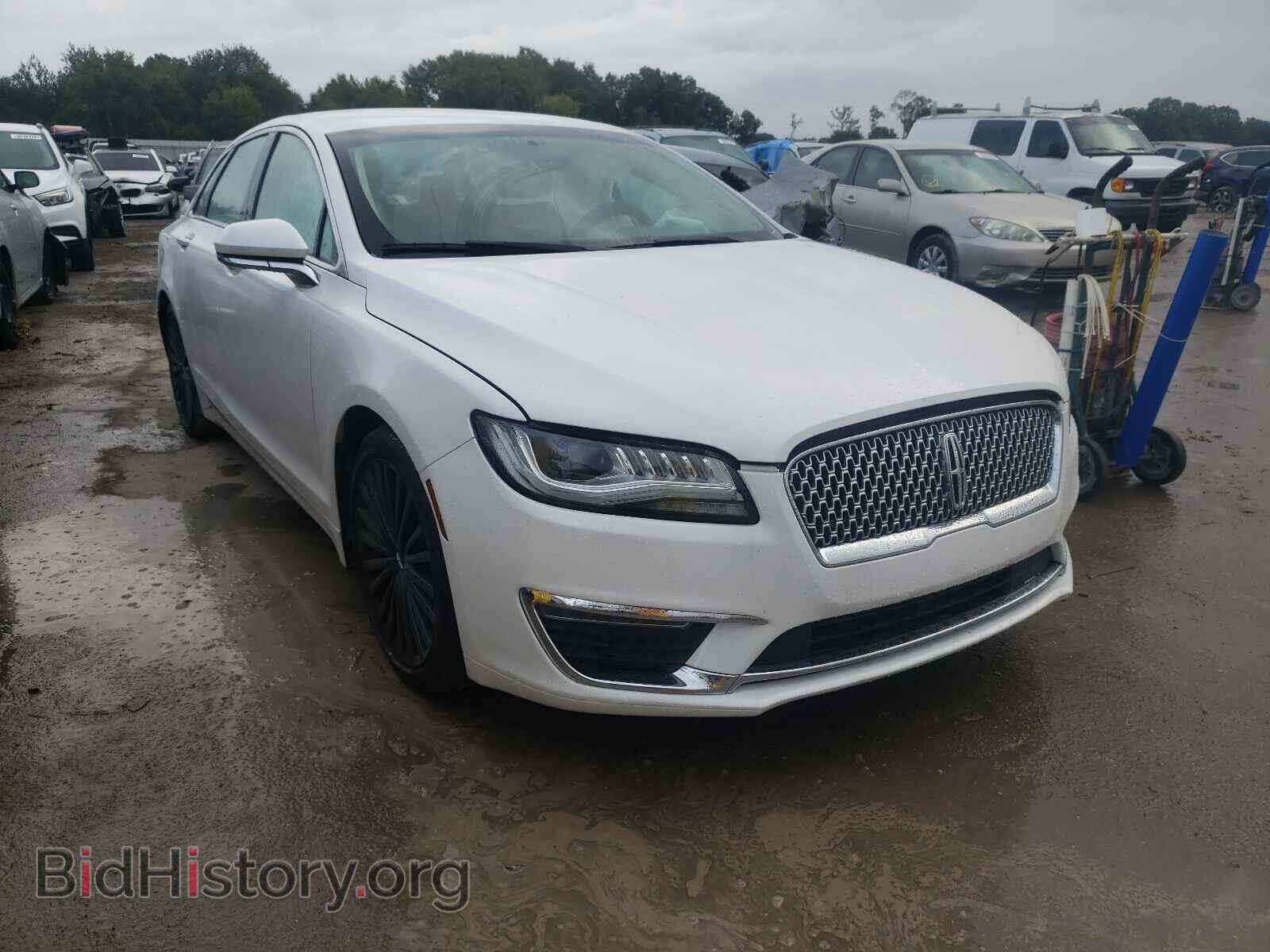 Photo 3LN6L5E99HR646067 - LINCOLN MKZ 2017