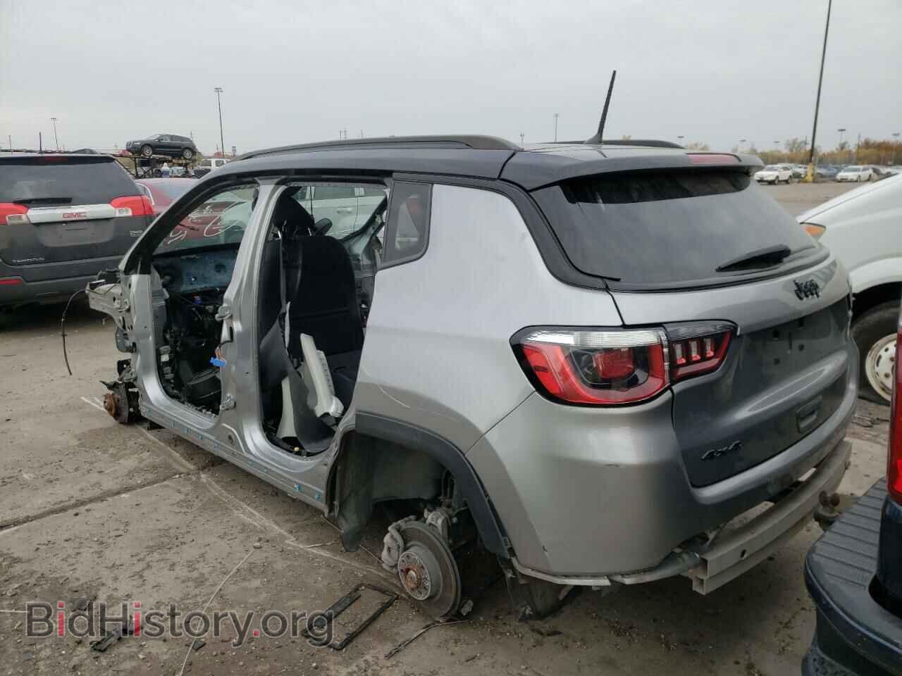 2018 JEEP COMPASS - VIN: 3C4NJDBB5JT403114 - Фото 3