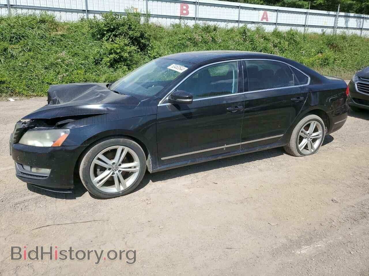 Photo 1VWCN7A35DC080400 - VOLKSWAGEN PASSAT 2013