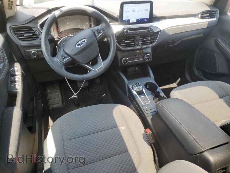 2020 Ford ESCAPE (VIN 1FMCU0G66LUA98892) — photo 8 of 15