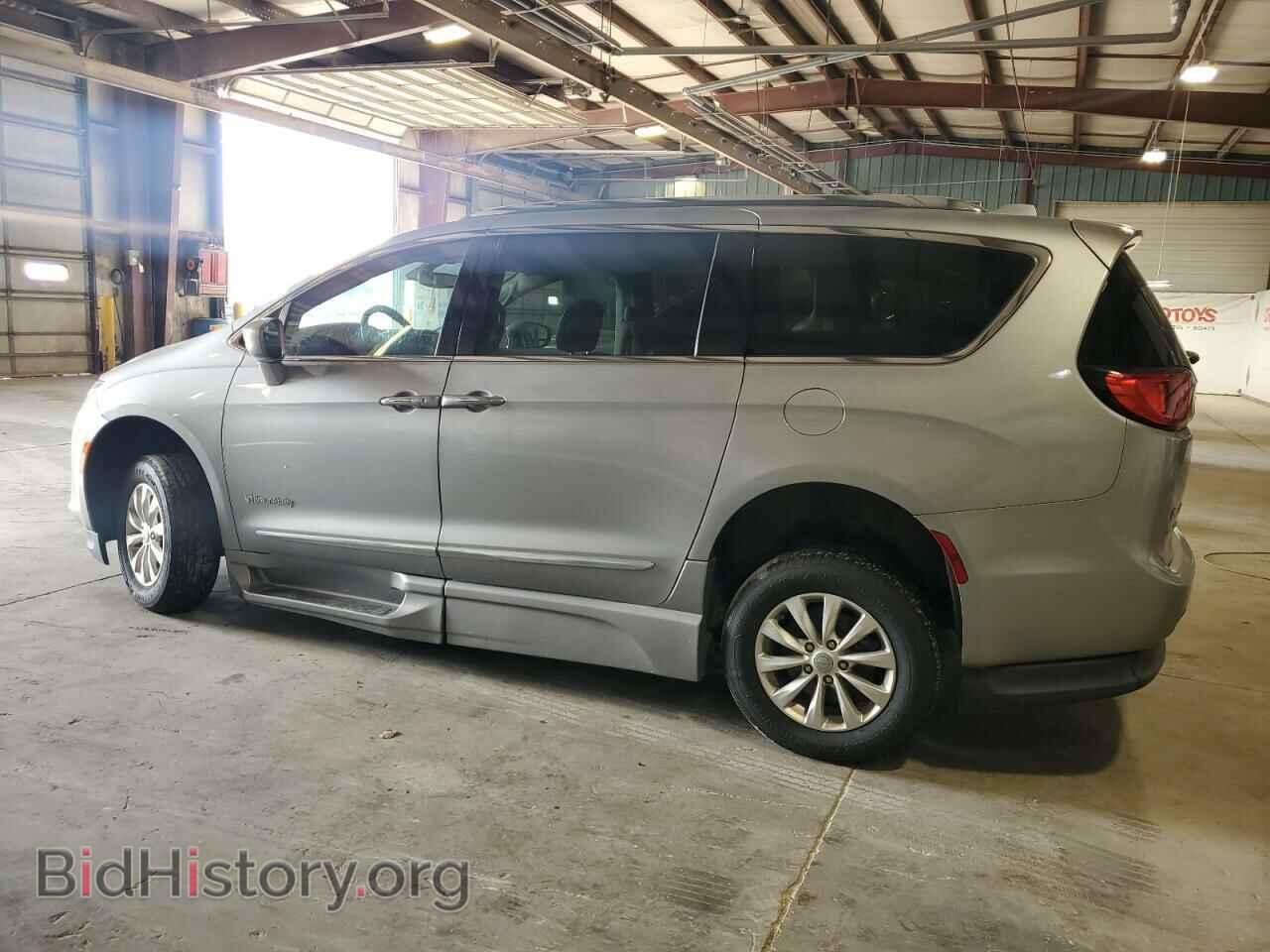 2019 CHRYSLER PACIFICA - VIN: 2C4RC1BG5KR560314 - Фото 2