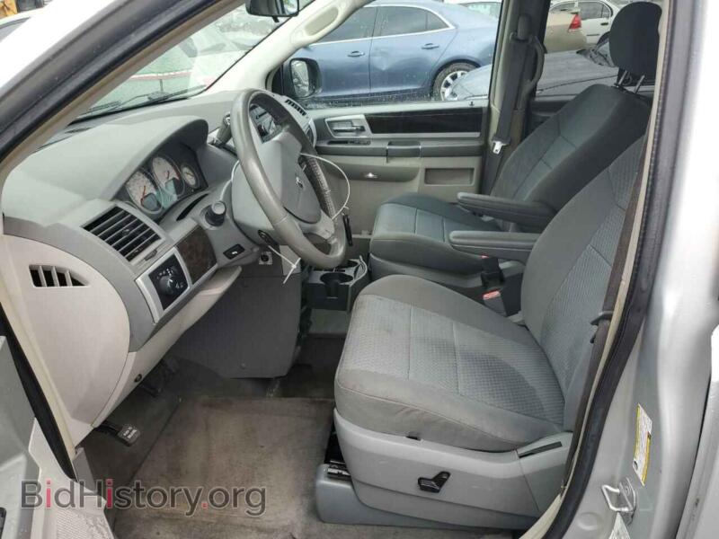 2010 Dodge CARAVAN (VIN 2D4RN5D16AR147961) — photo 7 of 13