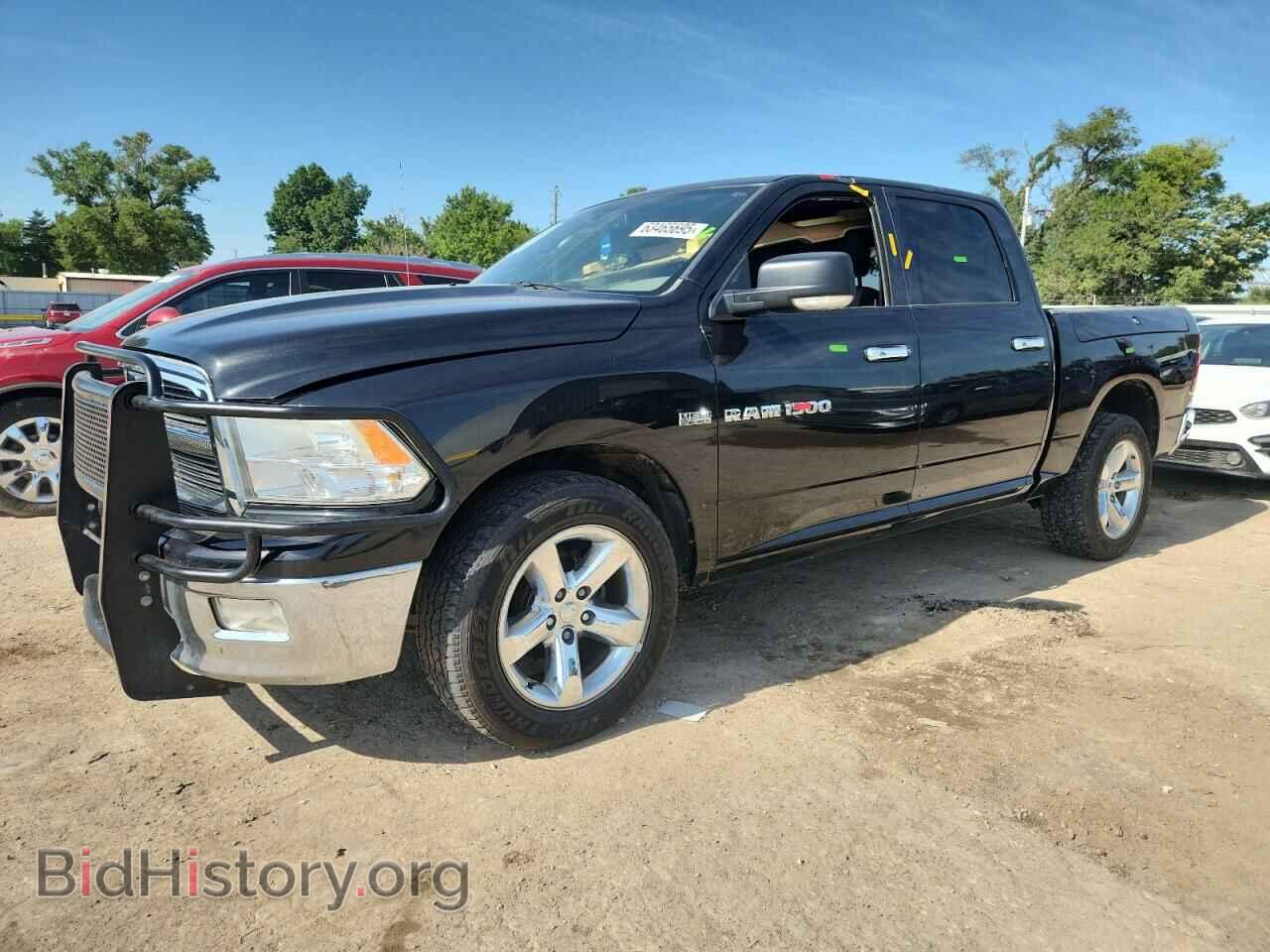 Photo 1D7RV1CT7BS516454 - DODGE All Models 2011