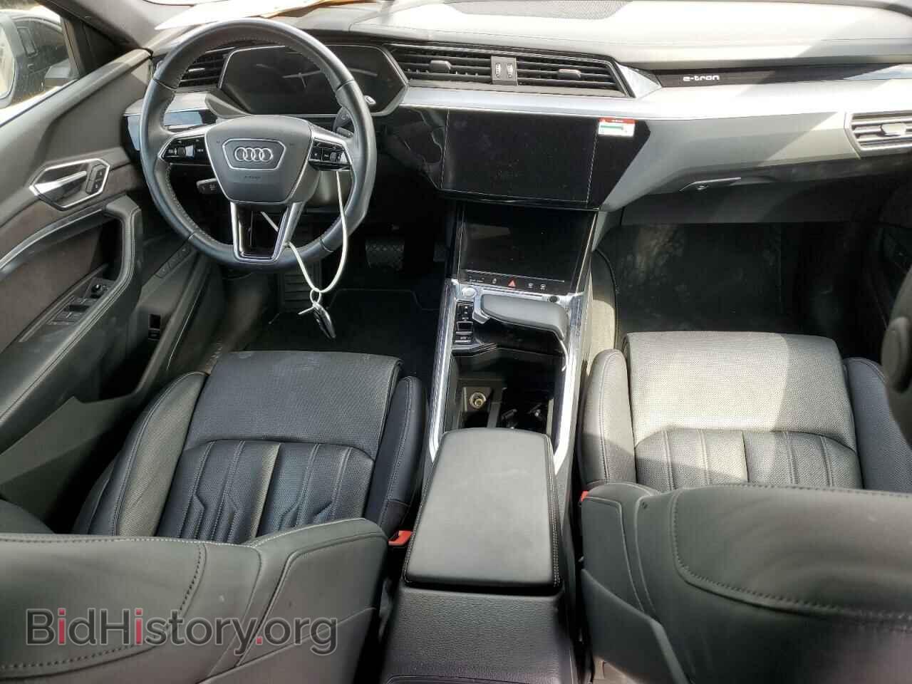 2019 AUDI E-TRON - VIN: WA1VAAGE2KB005826 - Фото 8