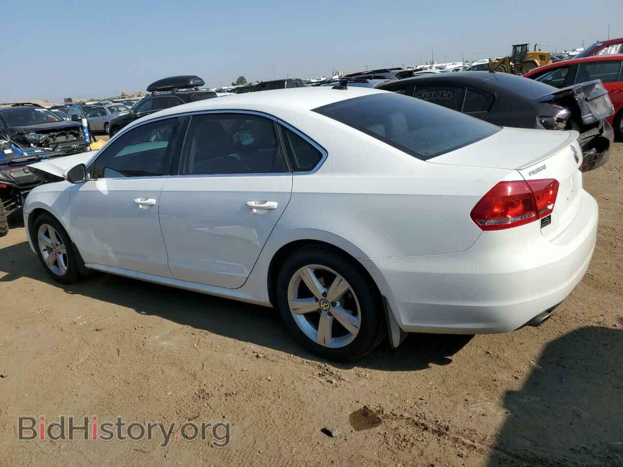 2012 VOLKSWAGEN PASSAT - VIN: 1VWBP7A34CC047988 - Фото 2