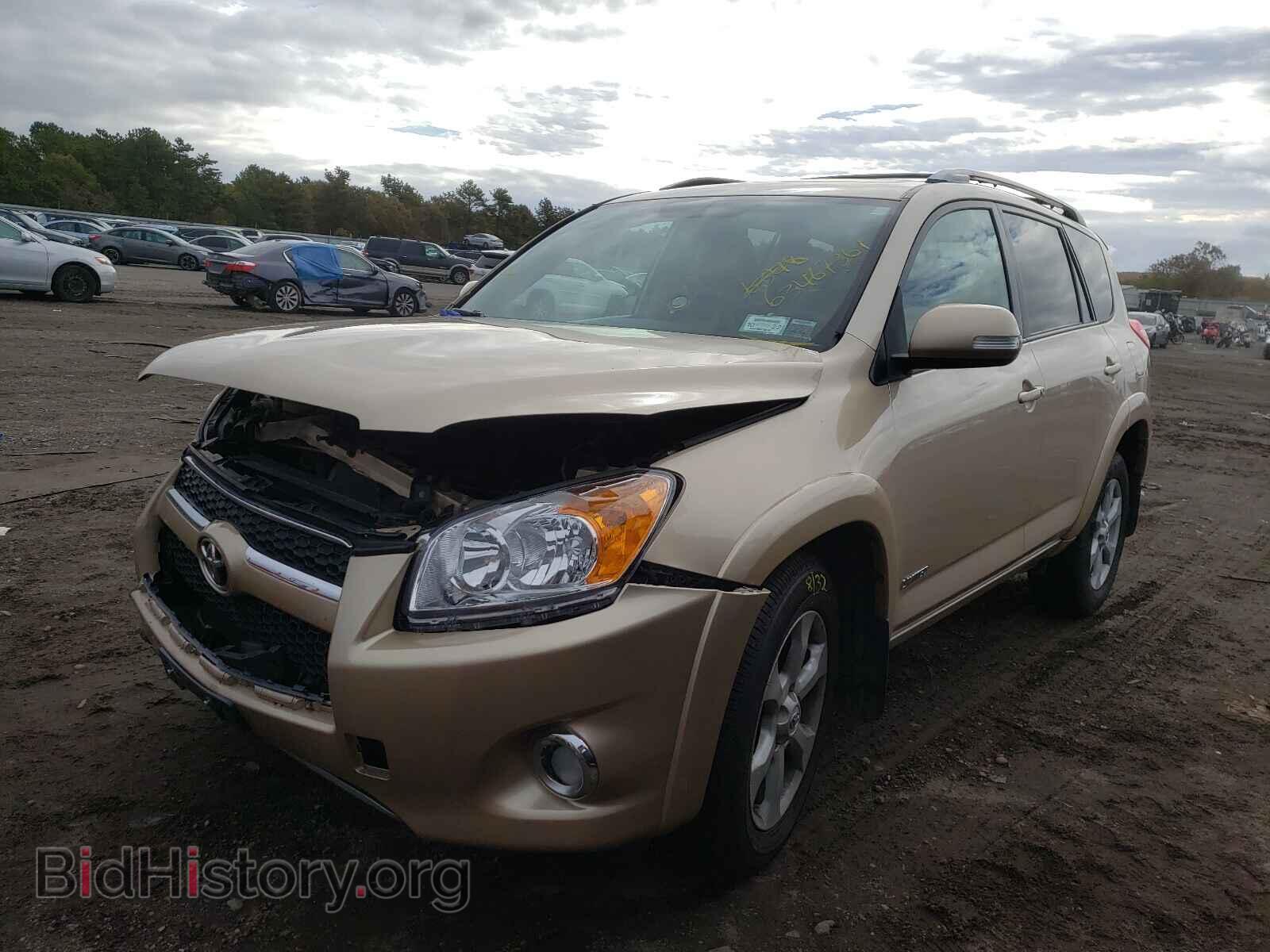 2011 TOYOTA RAV4 - VIN: 2T3DF4DV3BW112626 - Фото 2