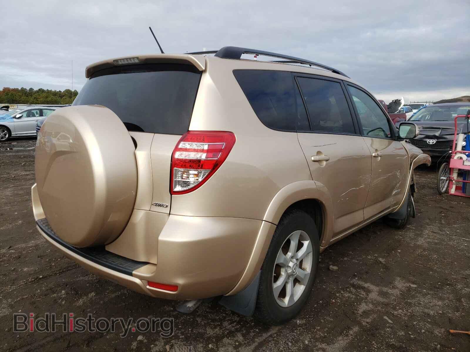 2011 TOYOTA RAV4 - VIN: 2T3DF4DV3BW112626 - Фото 4