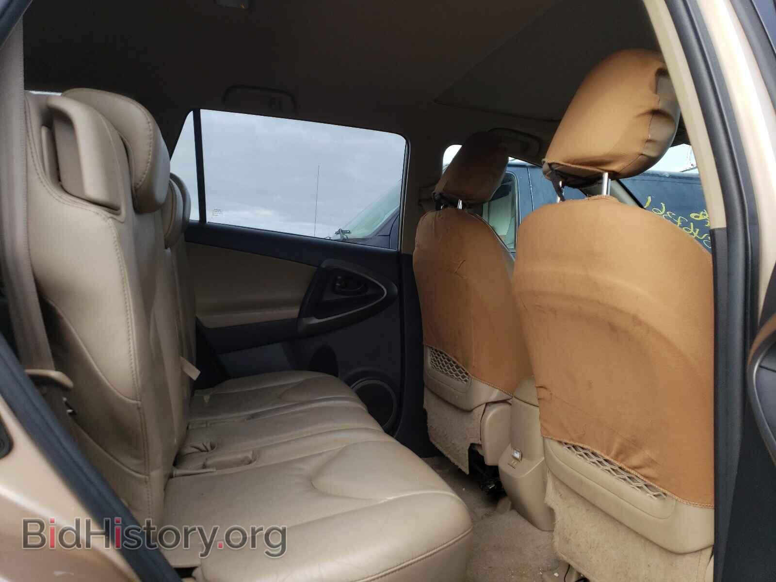 2011 TOYOTA RAV4 - VIN: 2T3DF4DV3BW112626 - Фото 6